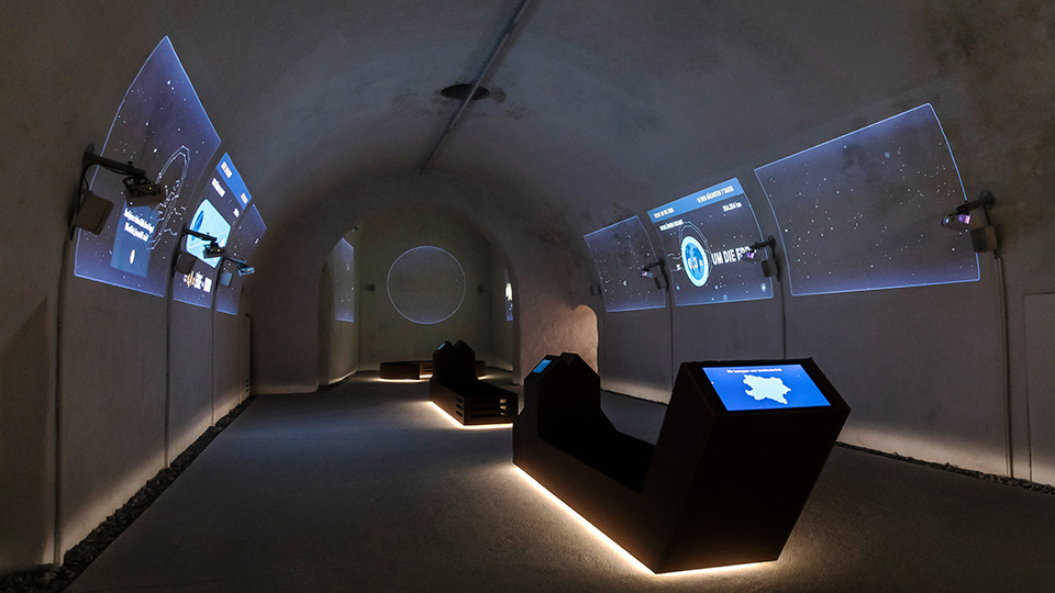 Cloud Mobil Hero Video